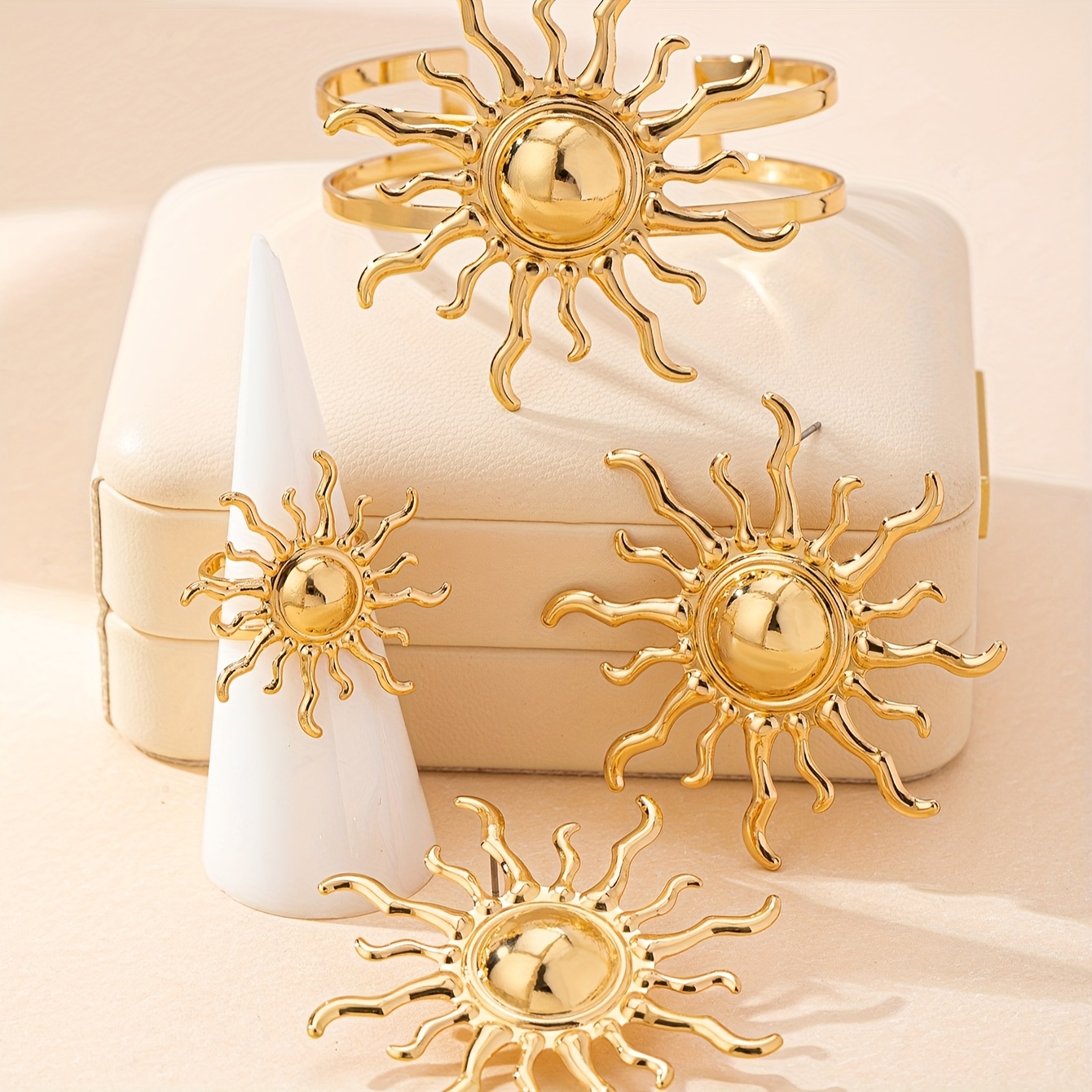 4pc Bohemian Style Golden Metal Sun Pendant Set